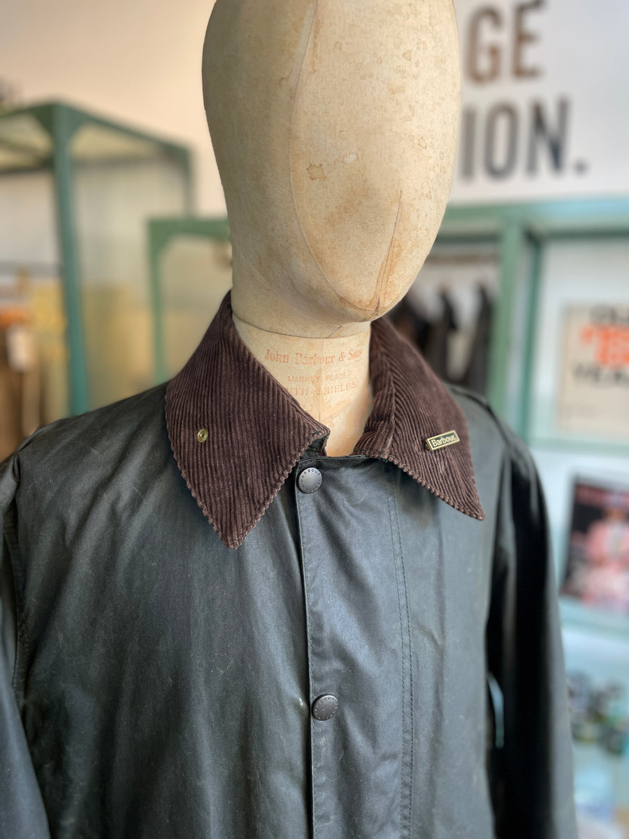 BARBOUR BORDER SAGE GREEN 1990s 3 CROWN WAX JACKET SIZE MENS