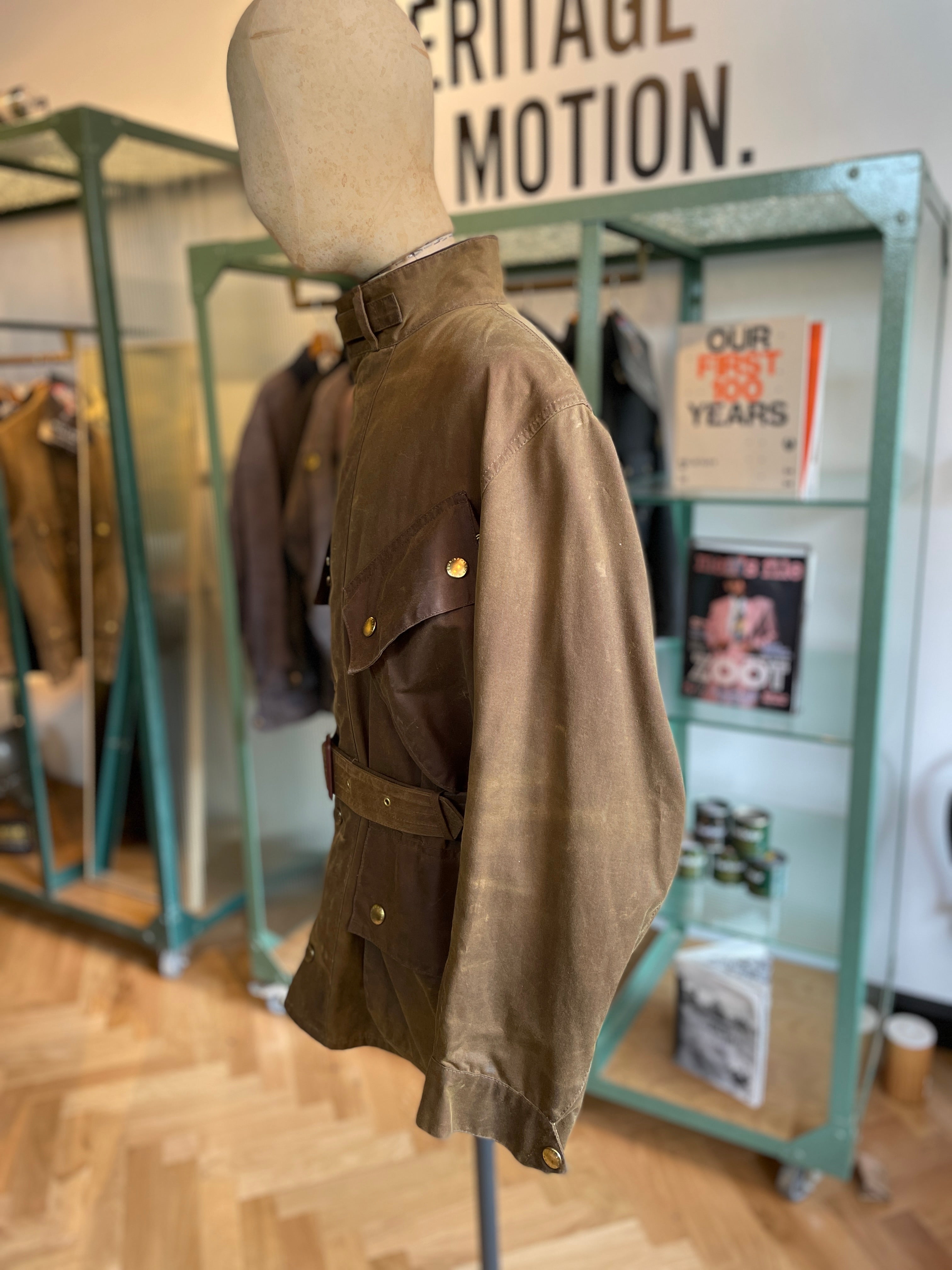 BARBOUR INTERNATIONAL “75th ANNIVERSARY” TAN BROWN WAX JACKET MENS MEDIUM (38)
