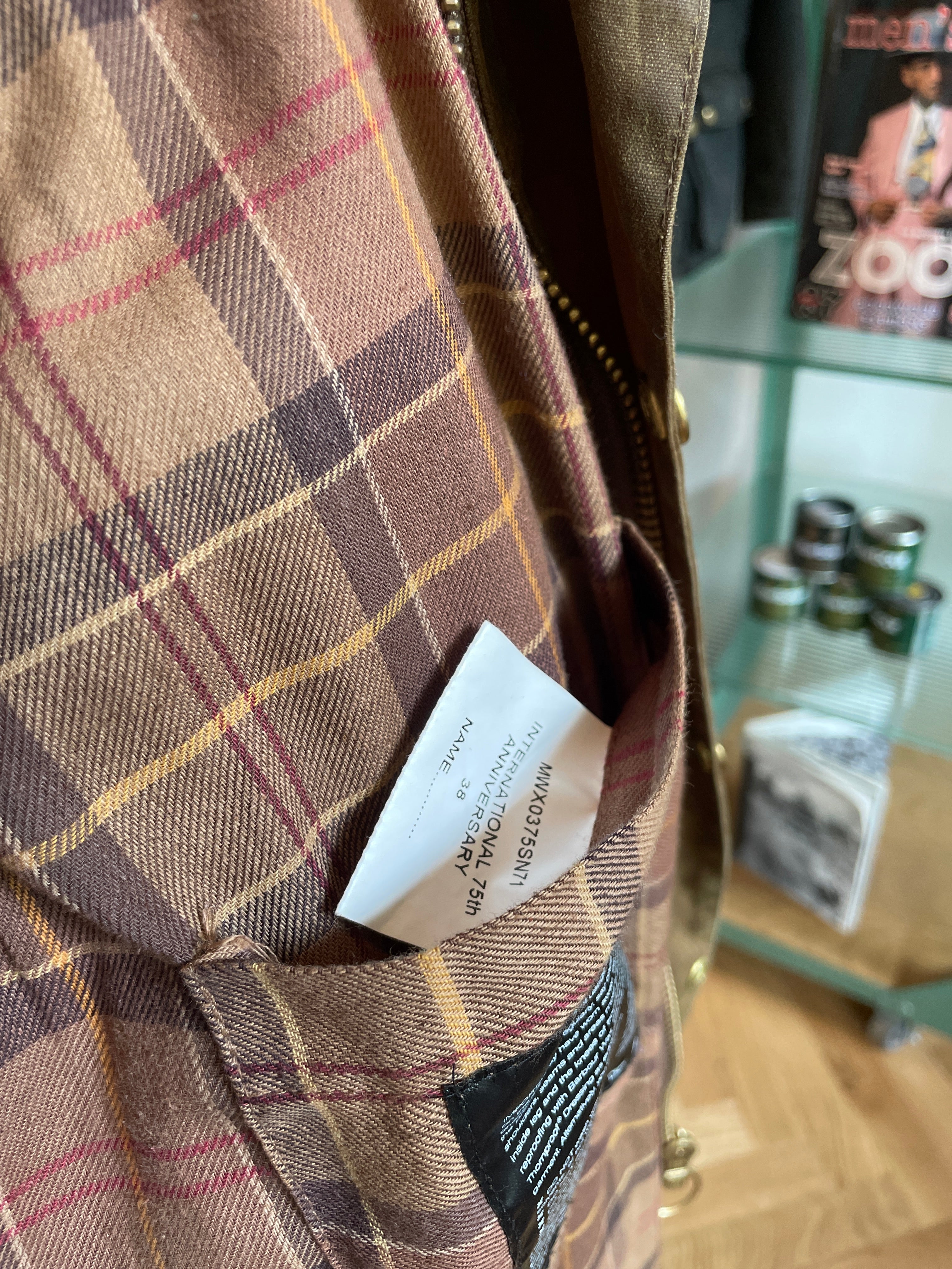 BARBOUR INTERNATIONAL “75th ANNIVERSARY” TAN BROWN WAX JACKET MENS MEDIUM (38)